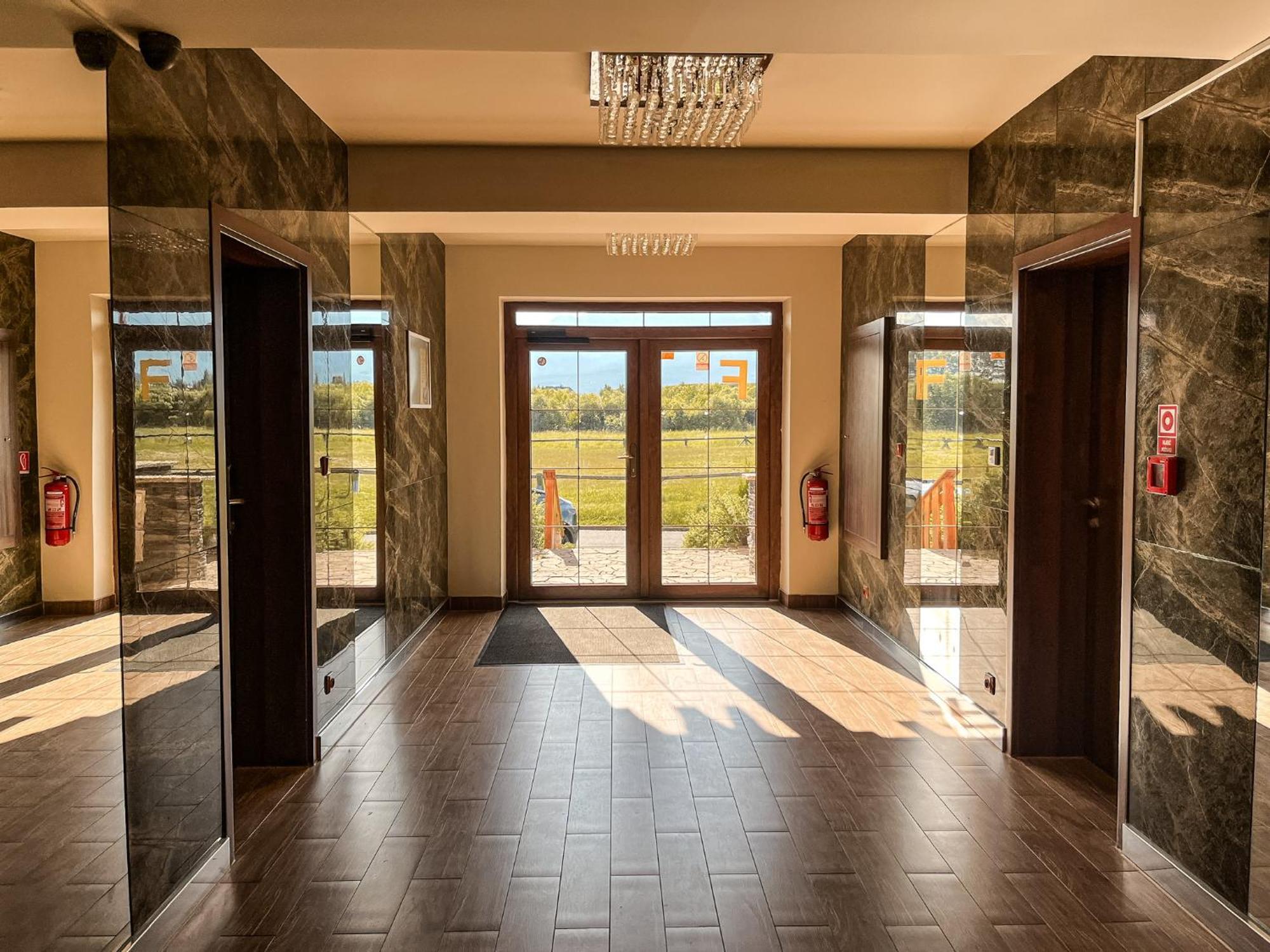 Tri Stity Apartment With Tatra View Terrace Vel'ka Lomnica Exteriér fotografie