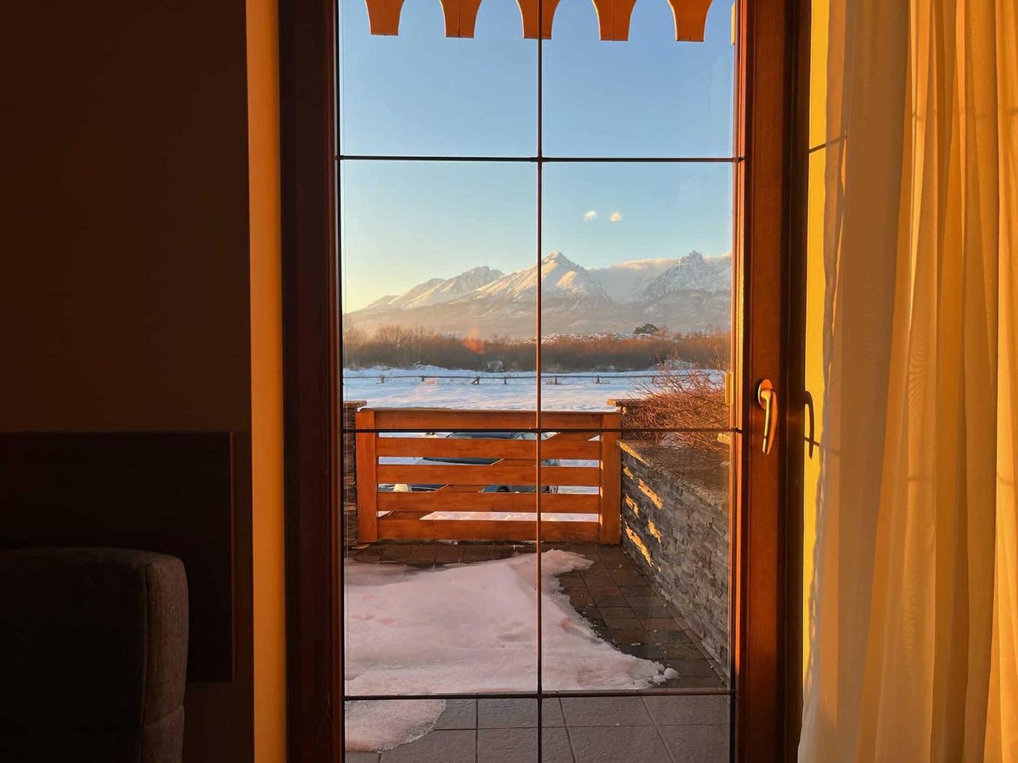 Tri Stity Apartment With Tatra View Terrace Vel'ka Lomnica Exteriér fotografie